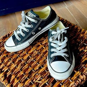 Boys black converse